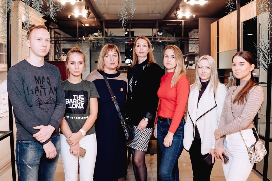 Клуб архитекторов и дизайнеров для студентов 6 курса Клуб архитекторов и дизайнеров для студентов 6 курса