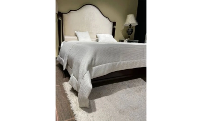 Комплект на кровать FRATELLI BARI (покрывало 265*250 + 2 подушки 50*50 + простыня на резинке 180*200 + 2 подушки 50*80 + 2 подушки 45*45)