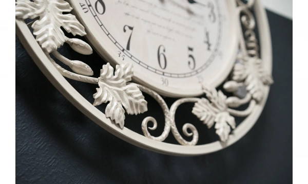 Часы Империя Богачо Первое свидание