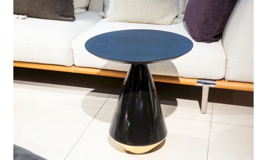 Приставной столик Tonin Casa Amira - фото 1