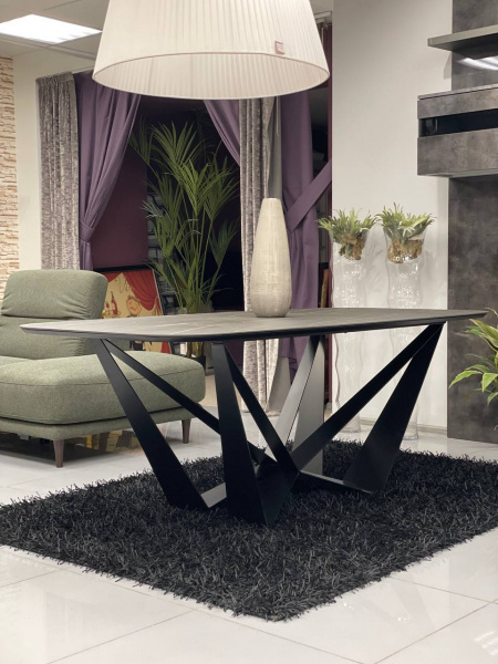 Стол FACTURE PROJECT DARIUS