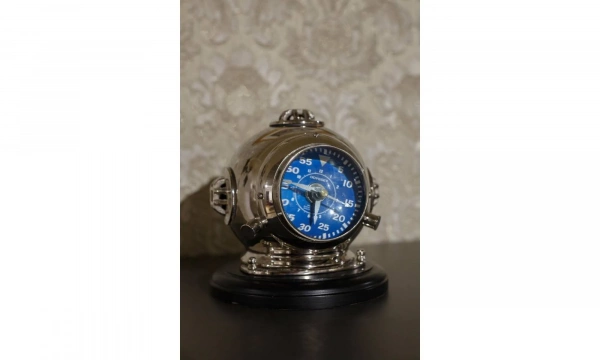 Настольные Часы Eichholtz Helmet Odyssey