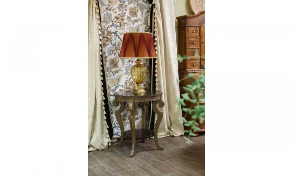 Подставка Uttermost Reka