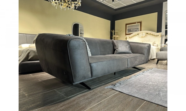 Диван Saloni New Castle