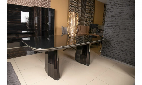 Стол обеденный ENZA HOME VALDERA