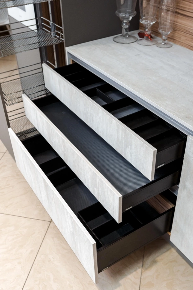 Кухня Makonti Fenix/Alvic - фото 4