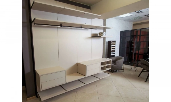 Гардеробная Кардинал