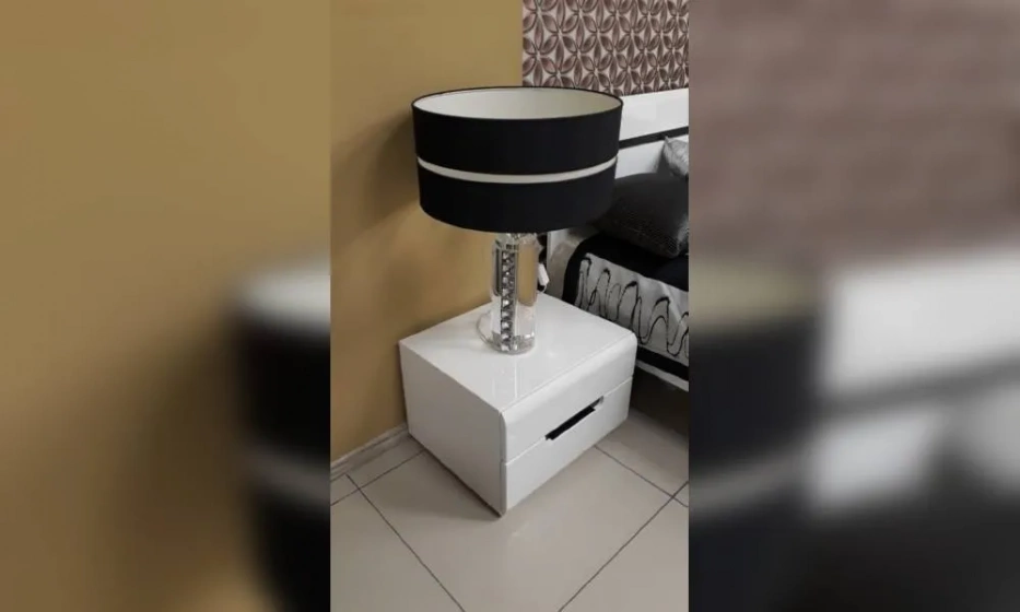 Tomas & Saez Лампа Настольная (Сломана Спица Крепления Торшера) - фото 1