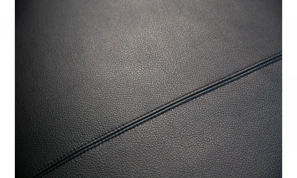 Диван POLTRONA FRAU Scarlett