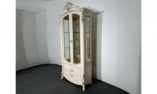 Витрина Анна Потапова Afina