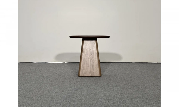 Приставной столик Saloni Chelsea