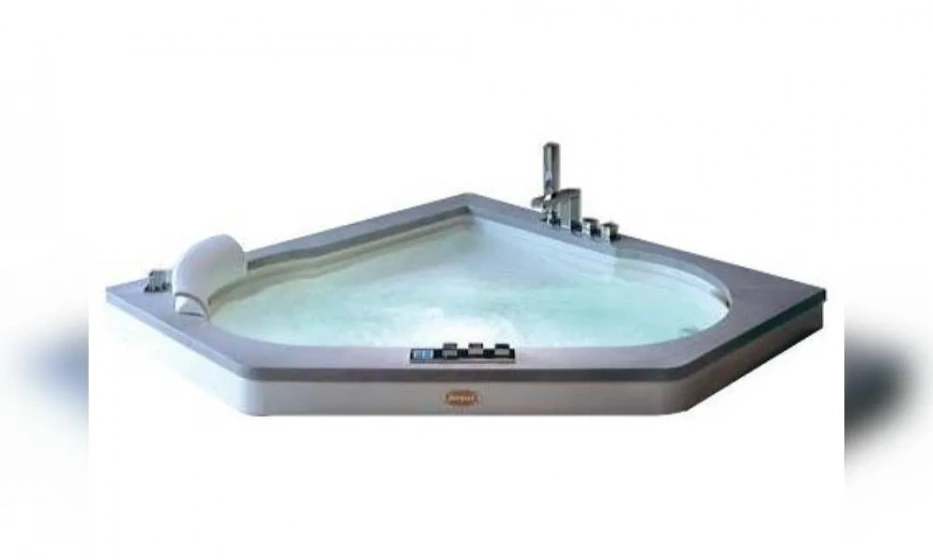 Акриловая Ванна Jacuzzi Aura 160X160 9F43-483A - фото 1