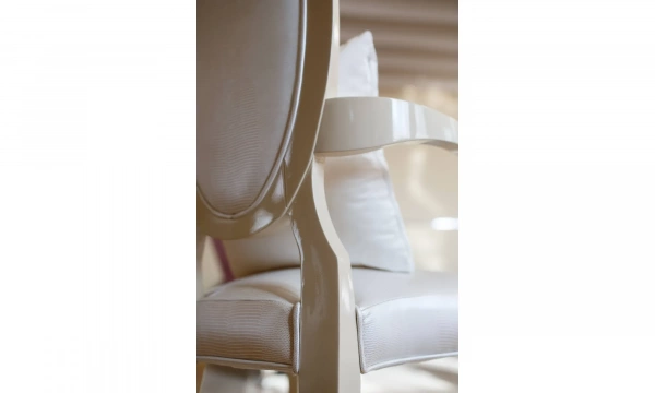 Кресло RE DECO