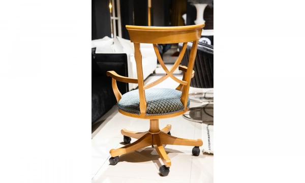 Кресло VACCARI GIOVANNI noce chiara