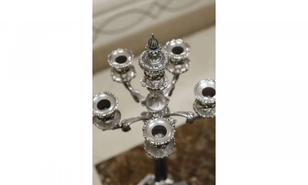 Подсвечник Eichholtz 2