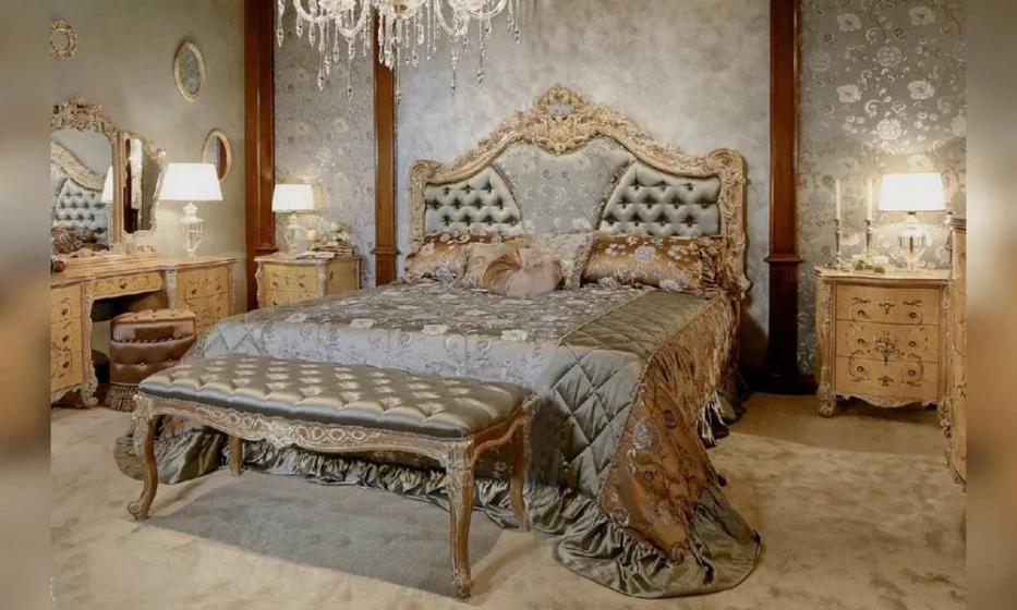 Кровать Minotti Luiggi Palazzo Italia 3 - фото 1