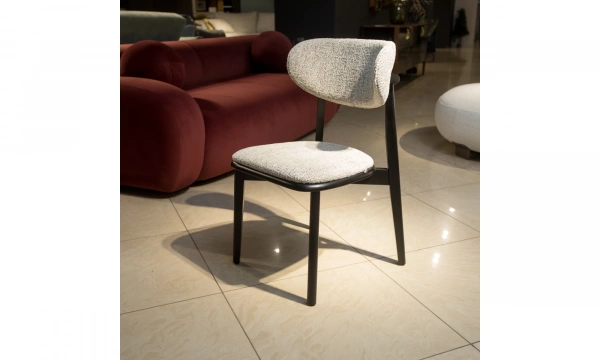 Стул Saloni Barcelona